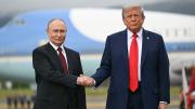 Putin y Trump hablan sobre Irán y Ucrania en su primera llamada del año