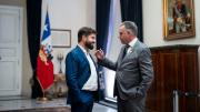 Yamandú Orsi se reunió con el presidente saliente de Chile, Gabriel Boric, en el Palacio de La Moneda