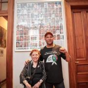 Tom Morello se reunió con las Abuelas de Plaza de Mayo