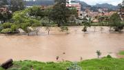 Río Yanuncay se desborda al sur de Cuenca