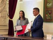 María Corina Machado recibió las llaves de Santiago en visita oficial
