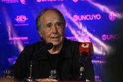 Joan Manuel Serrat en la UNCuyo: charla distendida y concierto homenaje antes del Honoris Causa