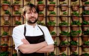 El chef del famoso restaurante Noma, René Redzepi dimitió tras ser acusado de abuso