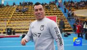 El primer impasse de Esteban Paredes como entrenador