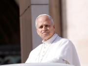 Perplejidades y críticas al papa León XIV por su excesiva moderación frente a la guerra en Irán