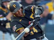 MLB: Jhostynxon García se alza como el mejor bateador de Pittsburgh en el Spring Training