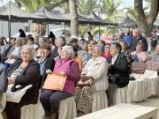 Entregan subvenciones para concretar viajes de 800 adultos mayores