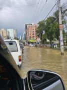 Lluvia y granizada provocan inundaciones y alerta por desborde de río en la zona sur de La Paz