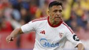 ¿Qué vas a hacer?: El enojo de Alexis Sánchez en Sevilla tras goleada ante Barcelona y las duras críticas que recibió