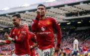 El United se quedó con un duelo clave ante el Villa