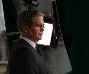 Estados Unidos permite que Irán continúe exportando su petróleo, según declaró Bessent