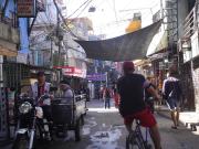 Polémica por controles y clausuras en comercios de la Villa 31: los reclamos de los vecinos y la respuesta de la Ciudad