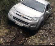 Vehículo sustraído mientras la familia almorzaba