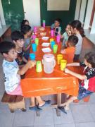 ¿De qué se trata? /Merendero solidario brinda apoyo a niños del entorno del Club Albion