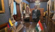 Venezuela e India firman acuerdo para facilitar importación de medicamentos a bajo costo