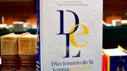 La RAE explicó cuál de estas dos respuestas es la correcta de responder al “gracias”: “De nada” o “por nada”