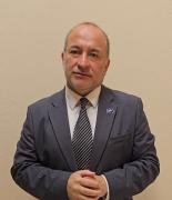 Diputado Valdés respalda eficiencia del Estado pero advierte que no aceptará recortes a derechos sociales