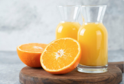 El poder del zumo natural: ¿por qué un vaso de naranja es más que una simple bebida matutina?