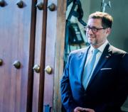 Gobierno activa agenda internacional: Pérez Mackenna viaja a la Celac en Colombia y subsecretaria Estévez a conferencia de la OMC en Camerún