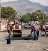 Realizadas labores de asfaltado y nivelación de calle en Ciudad Alianza