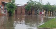 Intensa lluvia en Cochabamba deja varias zonas inundadas y afecta a viviendas y comercios