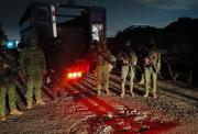 Militares ecuatorianos son detenidos por presunto tráfico de combustible