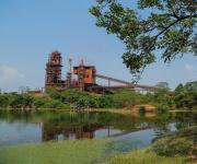 Cerro Matoso pide acompañamiento ante el bloqueo en la vía de acceso al proyecto