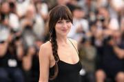 ¿Guitarrera? Dakota Johnson encuentra consuelo con otro músico