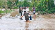Lluvias cortan rutas, anegan viviendas y obligan a evacuar familias en el norte cruceño
