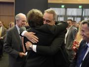 En medio de las polémicas, Javier Milei respaldó a Manuel Adorni y por ahora descartan correrlo del Gobierno