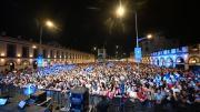 Al pie de la Basílica de Luján el Festival “Música en la Plaza” convocó a más de 150 mil personas.