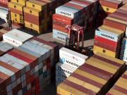 En febrero cayó el intercambio comercial pero volvió a crecer el ingreso de dólares