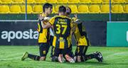 Guaraní y una gran remontada en el estreno del Tano Vargas
