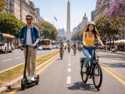Más rápidos y sin nafta: cuánto salen y qué traen los nuevos monopatines y bicicletas eléctricas