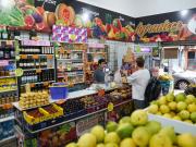 La reconversión de las verdulerías: por qué ahora muchas se transformaron en un mini supermercado