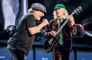 Un problema de salud casi suspende el show de AC/DC