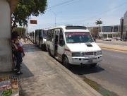 Choferes exigen aumento del cupo de combustible para normalizar el servicio