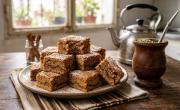 Como brownies, pero bien esponjosos: receta de blondies de canela para acompañar el mate