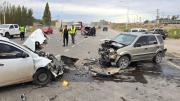 Triple choque en un peligroso cruce de la Ruta 7 en Centenario: hospitalizados y fuga tras el accidente