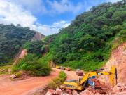 Mayoría de carreteras transitables, con precaución por lluvias y un tramo cerrado en Santa Cruz