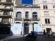 El petit hotel que está rodeado de palacios y será demolido en la avenida Alvear