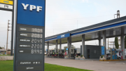 YPF también aumentó y su nafta super ya cruzó la barrera de los $1.900