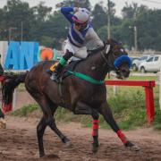 Duelo de titanes en el especial del turf tucumano