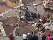 Pánico en Turquía: se derrumbaron dos edificios en Estambul y quedaron atrapadas varias personas