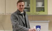Elecciones en Eslovenia dejan victoria ajustada y complejo escenario político