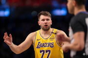 La NBA anula la técnica a Luka Doncic y le permite jugar ante los Pistons