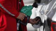 Combustibles se disparan: Revisa cuánto costará llenar el estanque y los nuevos precios por región