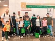 Entel lleva a México a cinco familias bolivianas para el Repechaje