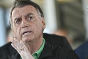Juez concede prisión domiciliaria temporal a Bolsonaro en Brasil