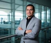 Decisiones financieras de 77% de los jóvenes están marcadas por beneficios de viajes